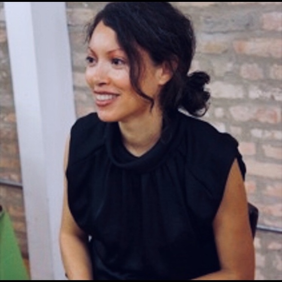 Meet Your Posher....Me! - Picture 5 of 5